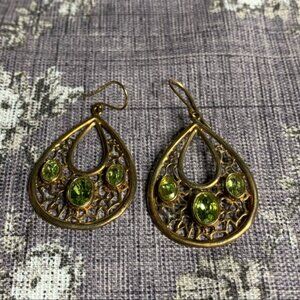 Dangling Tear Drop Earrings with Green Stones